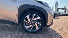 Toyota Aygo X 1.0 VVT-i Edge 5dr Auto Petrol Hatchback